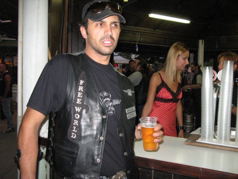 motoduck083.jpg