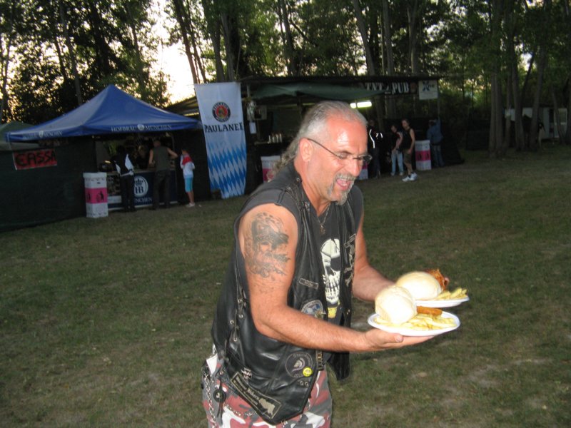 photo32.jpg
